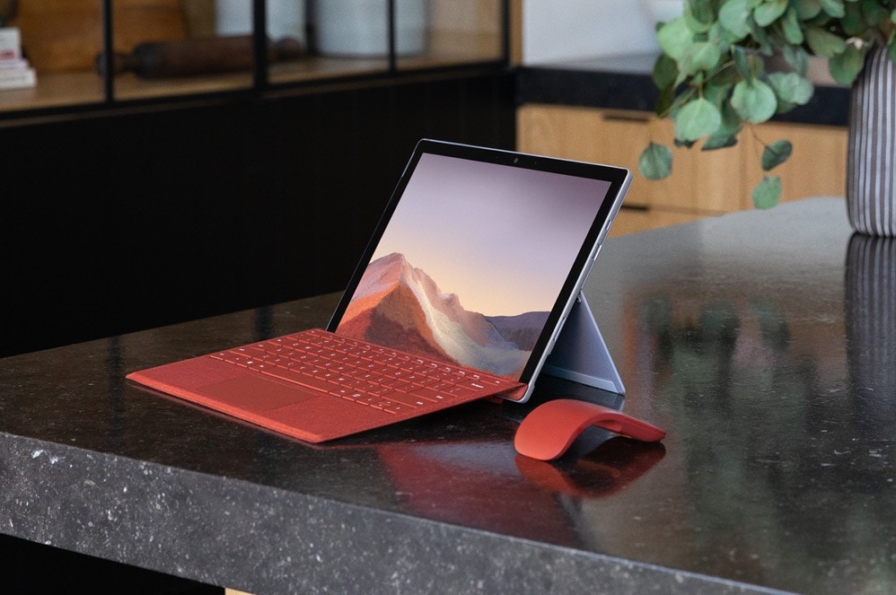 The best 2-in-1 laptops for 2020 in India: Microsoft Surface Pro 7 Price in India Review Video